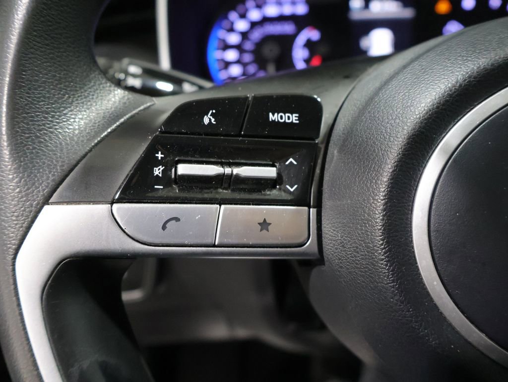 Used 2024 Hyundai Tucson SE image 31