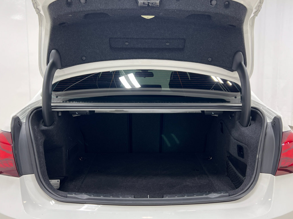 Used 2018 BMW 330e RWD image 26