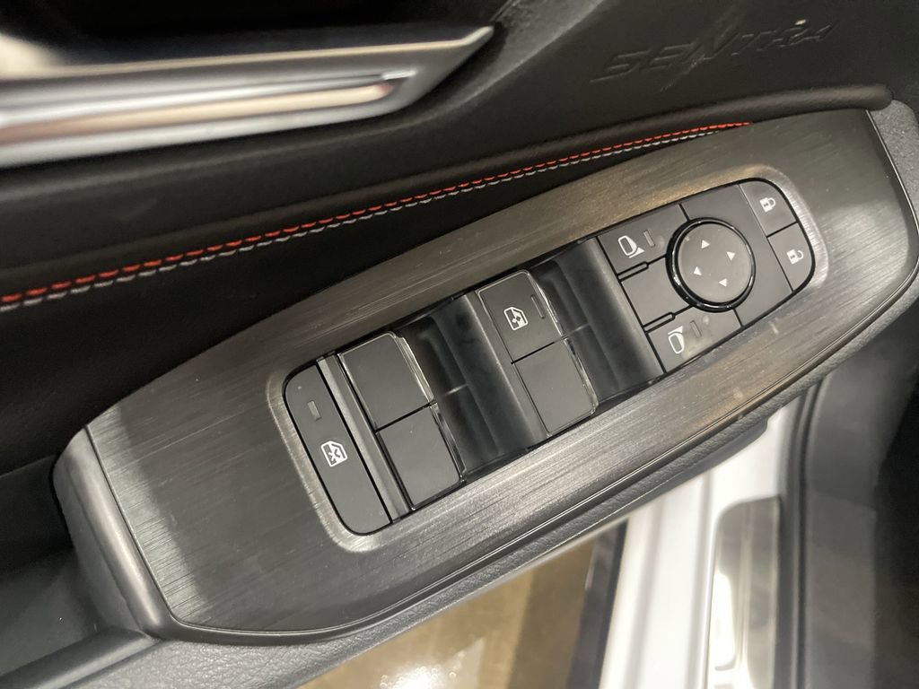 New 2026 Nissan Sentra SR w/ SR Premium Package FWD image 13