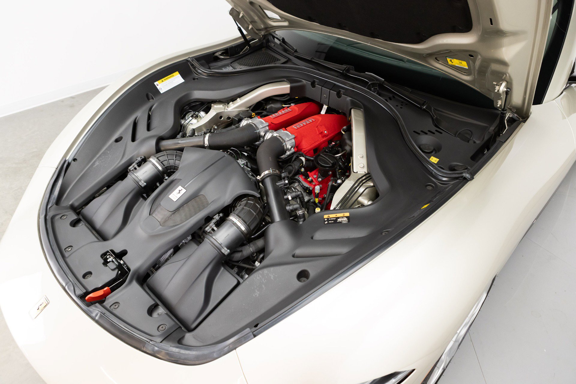 Certified 2024 Ferrari Roma Spider image 93