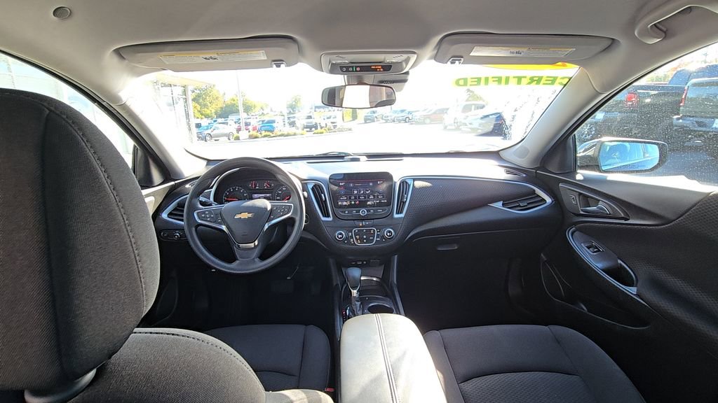 Used 2023 Chevrolet Malibu LT image 21