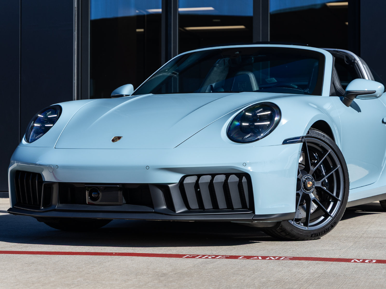 Certified 2026 Porsche 911 Targa 4 GTS AWD/4WD image 7