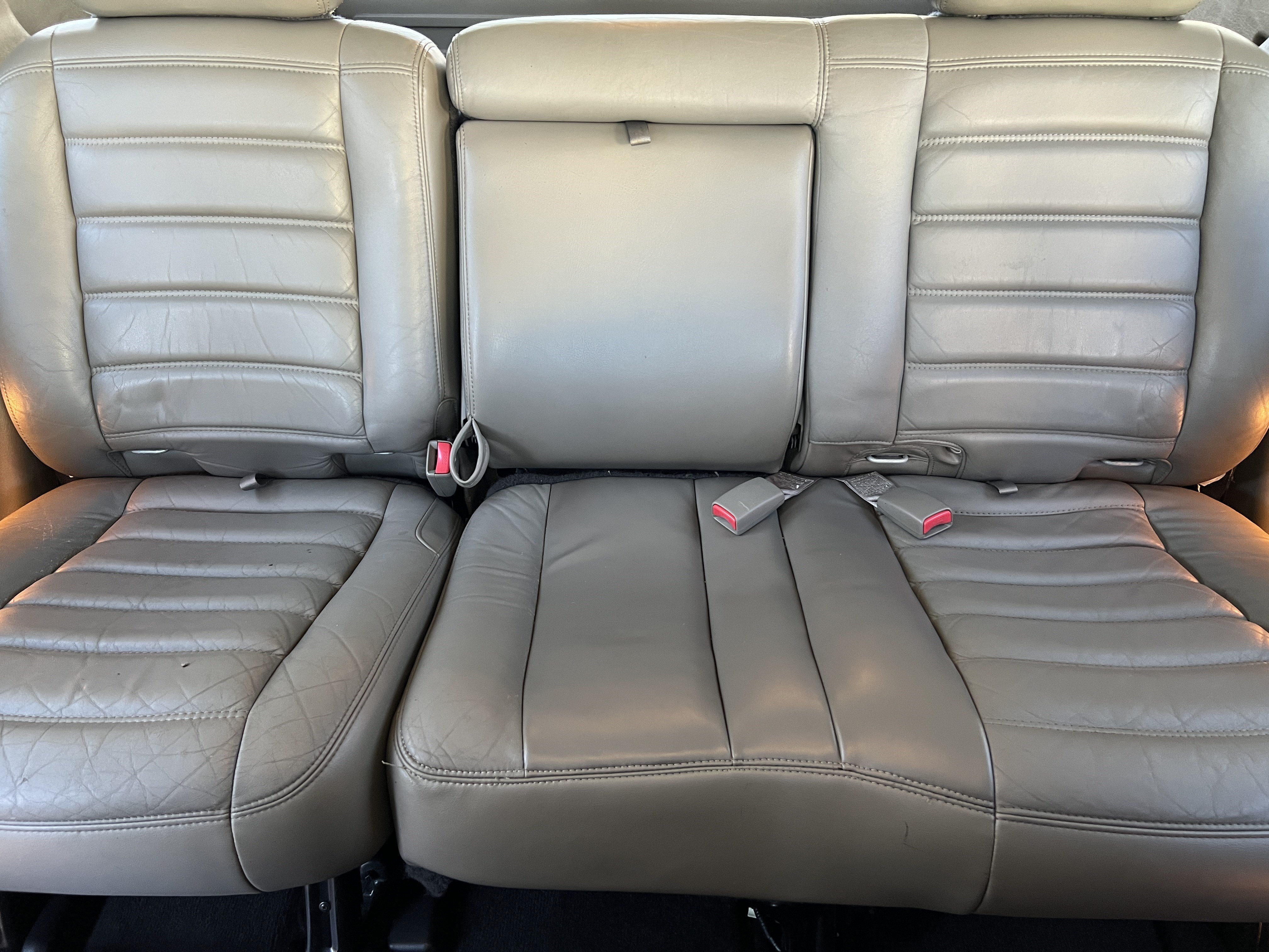 Used 2003 HUMMER H2 w/ Preferred Equipment Group AWD/4WD image 13