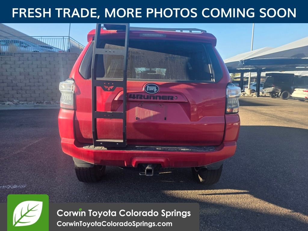 Used 2016 Toyota 4Runner SR5 image 17