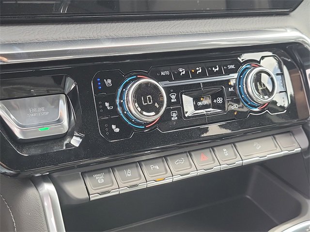 New 2026 GMC Sierra 2500 Denali w/ Denali Reserve Package image 17