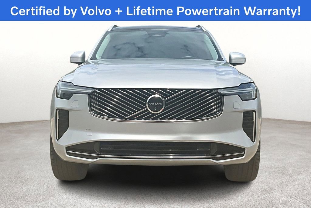 Used 2025 Volvo XC90 B6 Plus image 6
