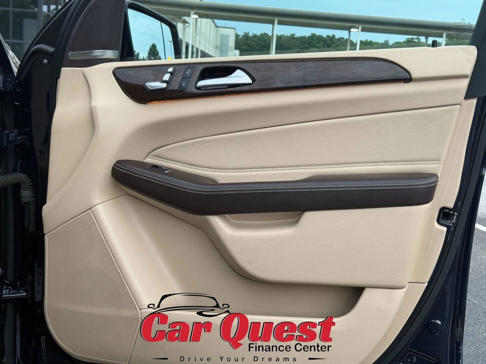 Used 2018 Mercedes-Benz GLE 350 GLE 350 4MATIC Sport Utility 4 image 19