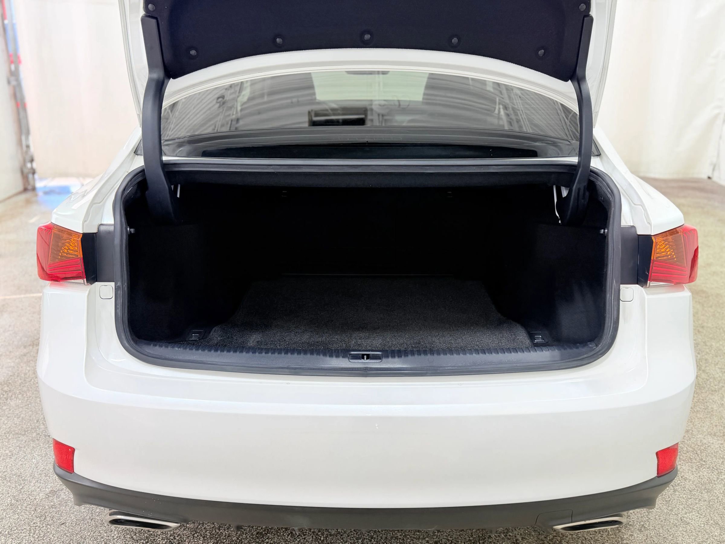 Used 2018 Lexus IS 300 AWD w/ Comfort Package image 36