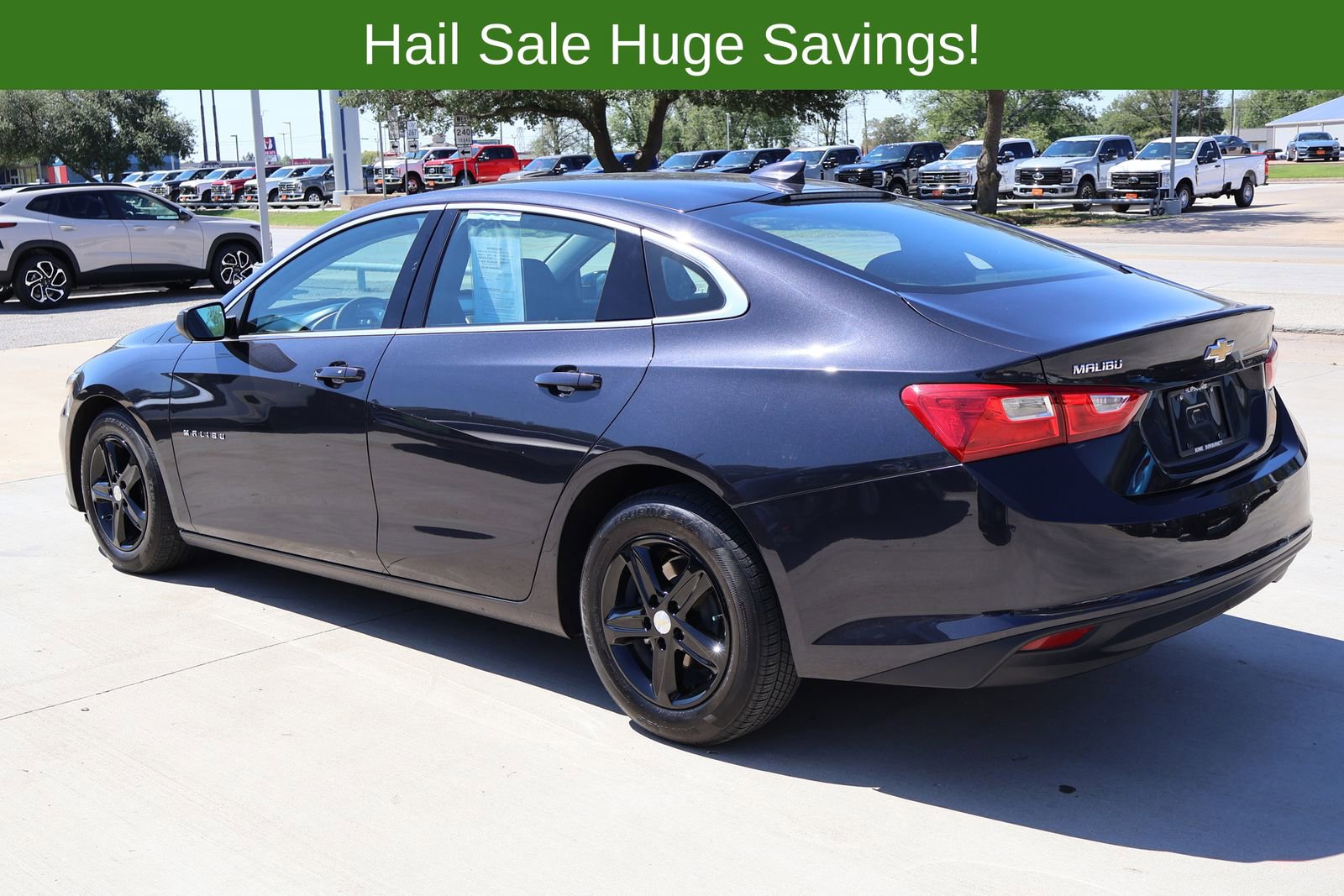 Used 2023 Chevrolet Malibu LT FWD image 9