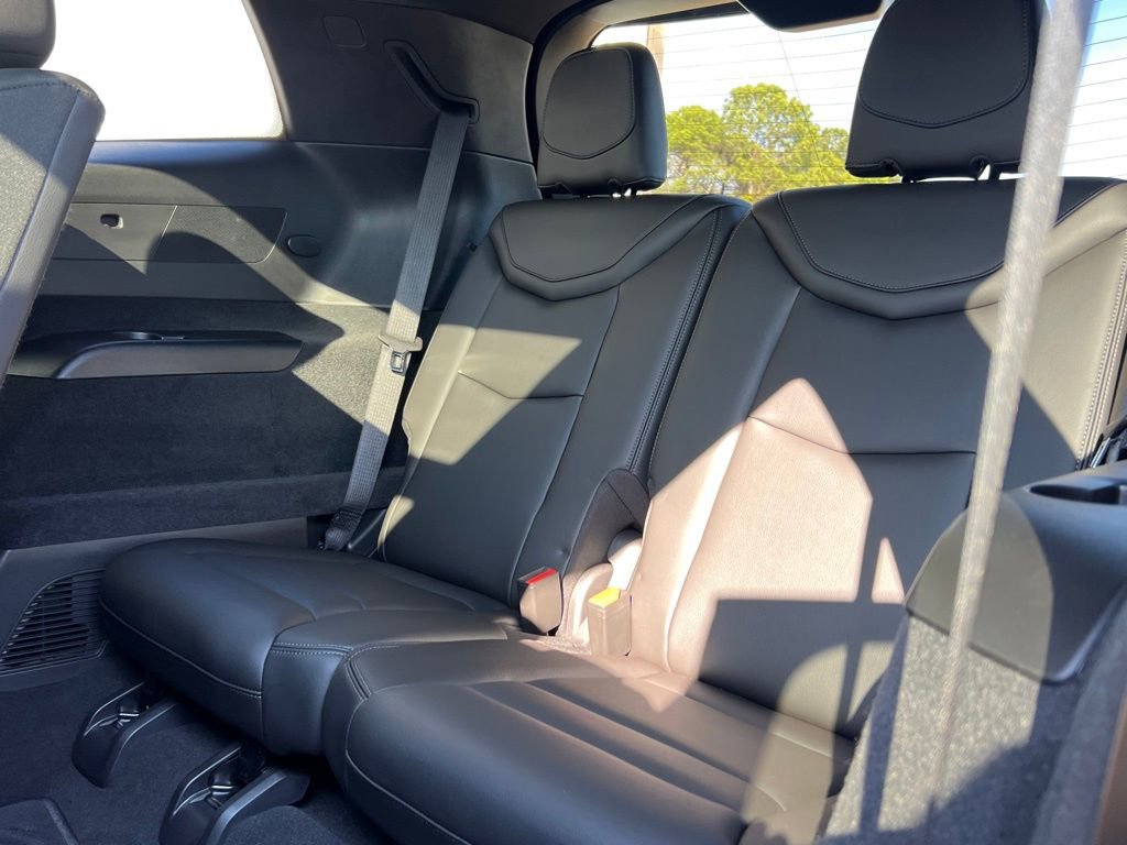 Certified 2023 Cadillac XT6 Luxury image 20