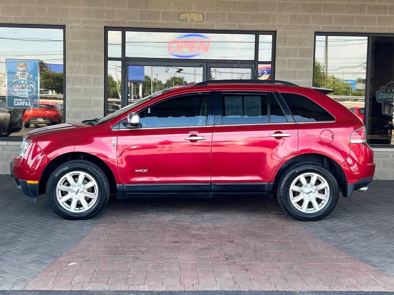 Used 2010 Lincoln MKX 2WD image 91