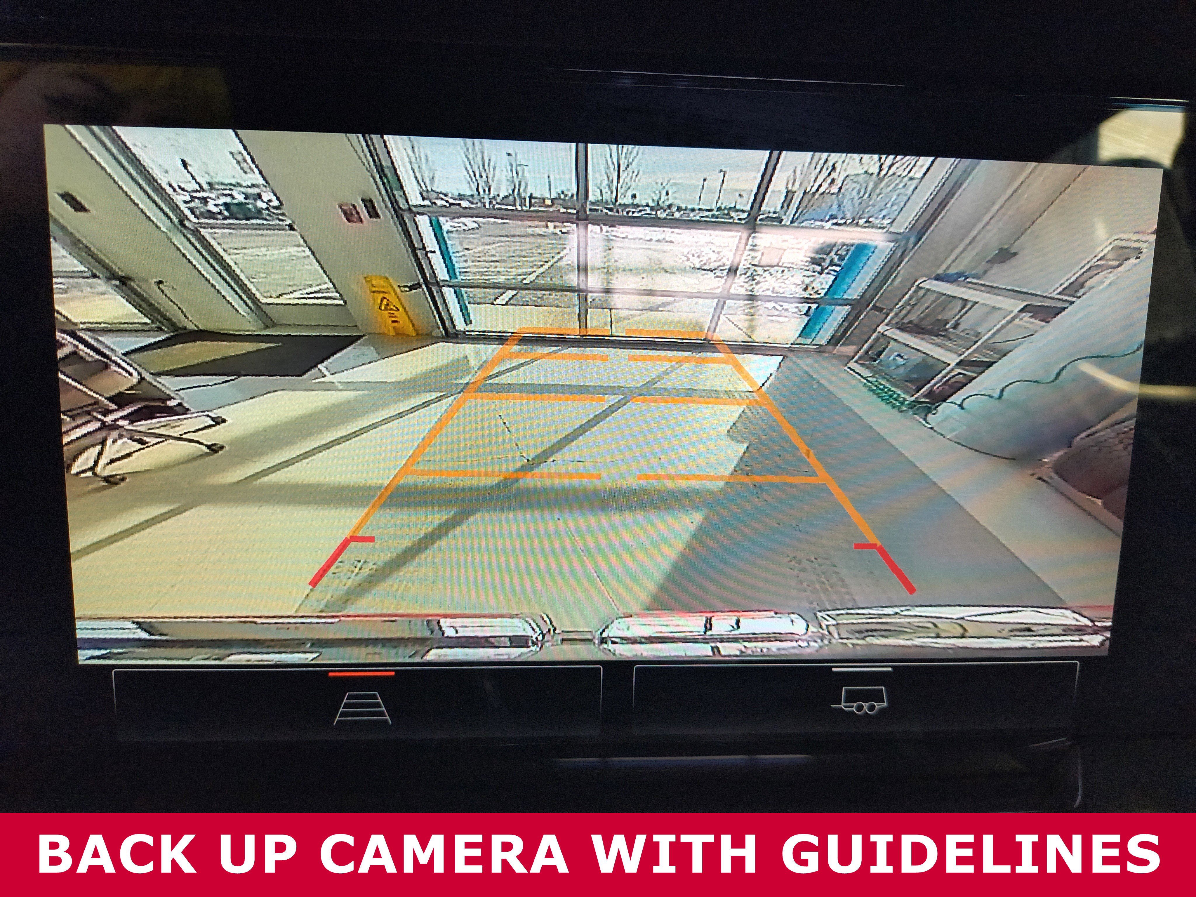 Used 2025 GMC Sierra 1500 Elevation image 13