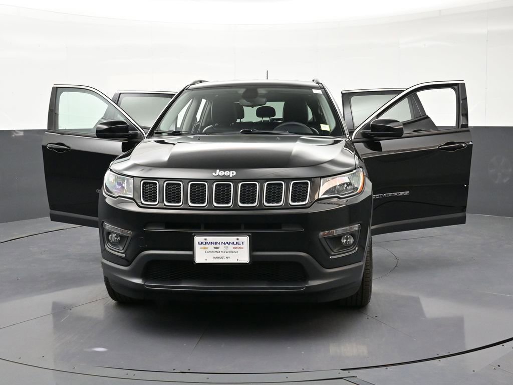 Used 2021 Jeep Compass Latitude image 37