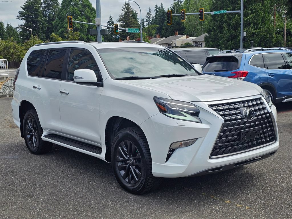 Used 2021 Lexus GX 460 Premium w/ Premium Package AWD/4WD image 3