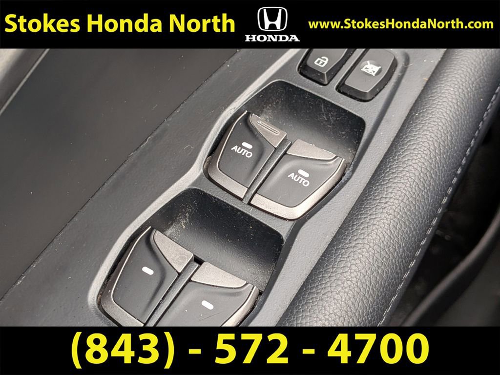 Used 2017 Hyundai Santa Fe Sport image 25