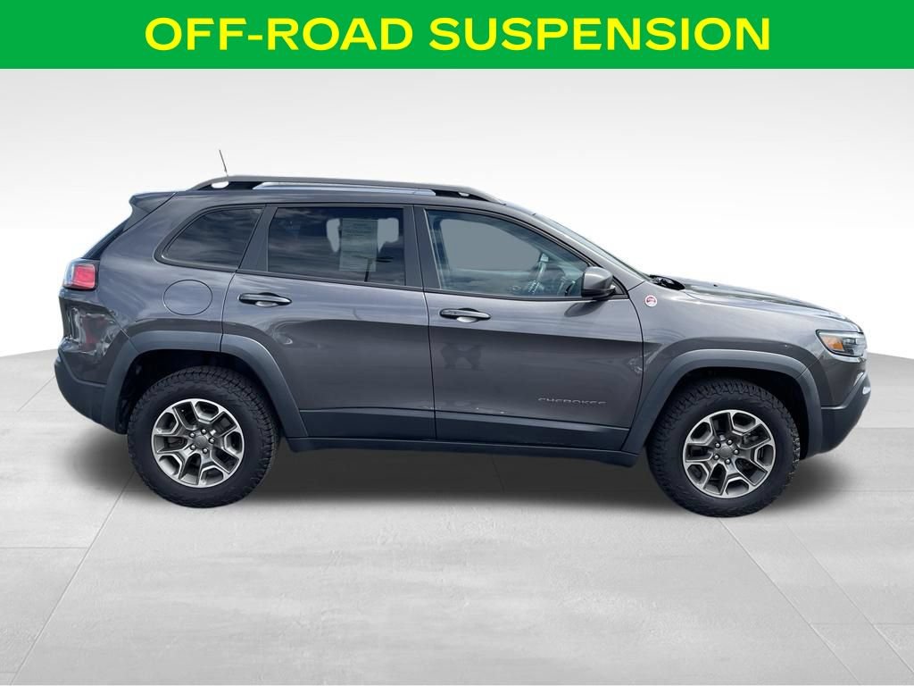 Used 2020 Jeep Cherokee Trailhawk w/ Cold Weather Group AWD/4WD image 6