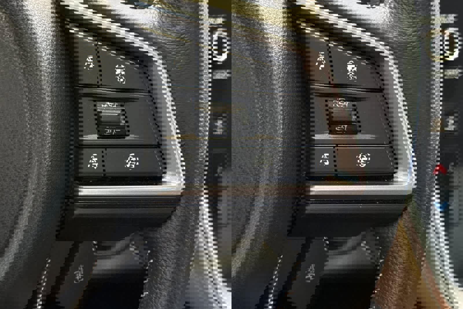 Used 2025 Subaru Outback Limited XT image 27