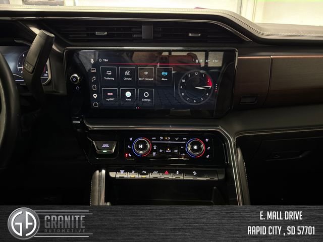 Used 2024 GMC Sierra 2500 Denali Ultimate image 18