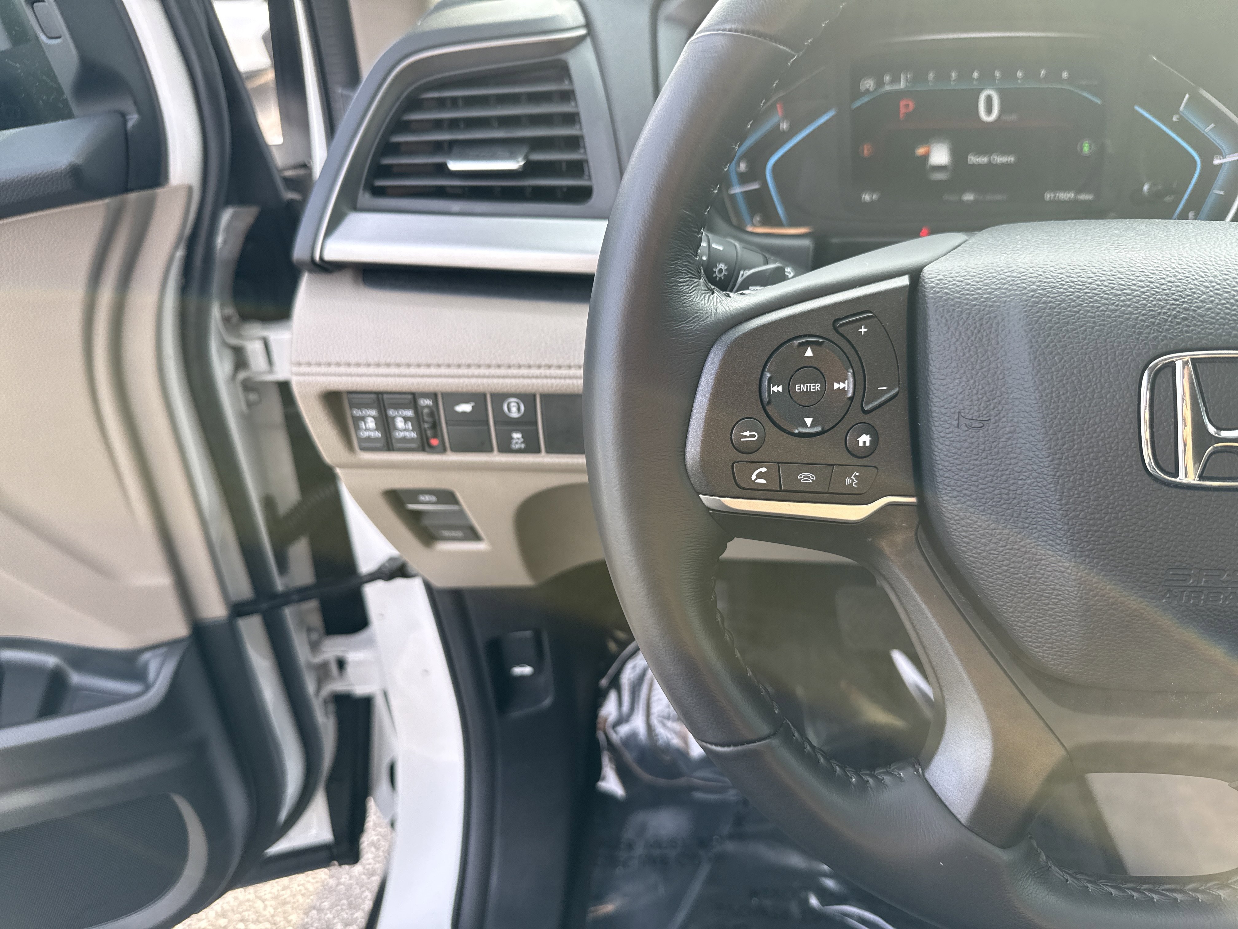 Certified 2023 Honda Odyssey EX-L image 19