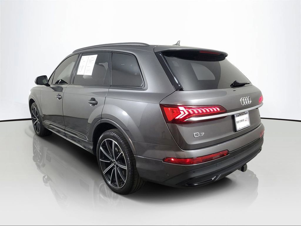 Used 2021 Audi Q7 3.0T Premium Plus image 4