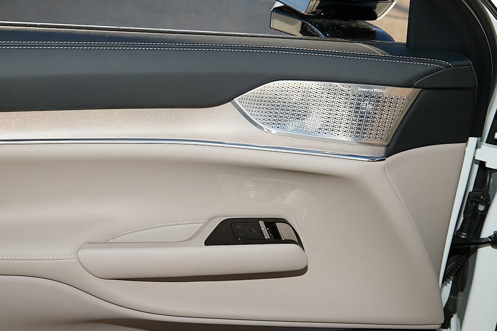 New 2025 Volvo EX90 Ultra image 11