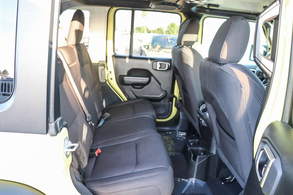 Used 2023 Jeep Wrangler Unlimited Sport AWD/4WD image 20