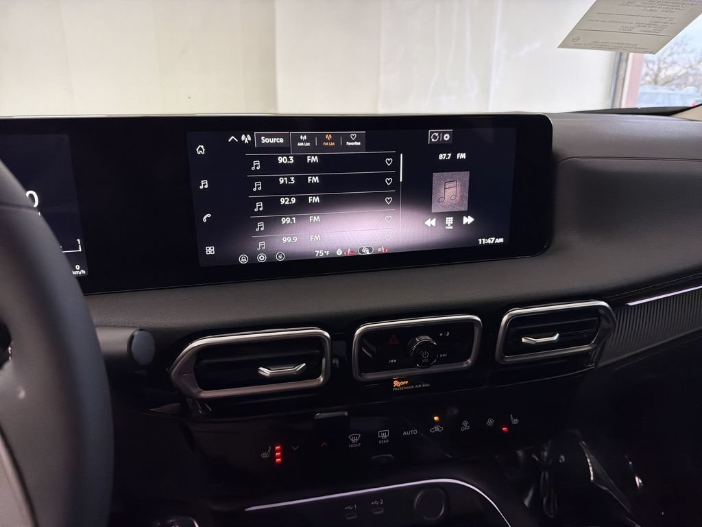 New 2026 Nissan Sentra SV w/ SV Convenience Package FWD image 22