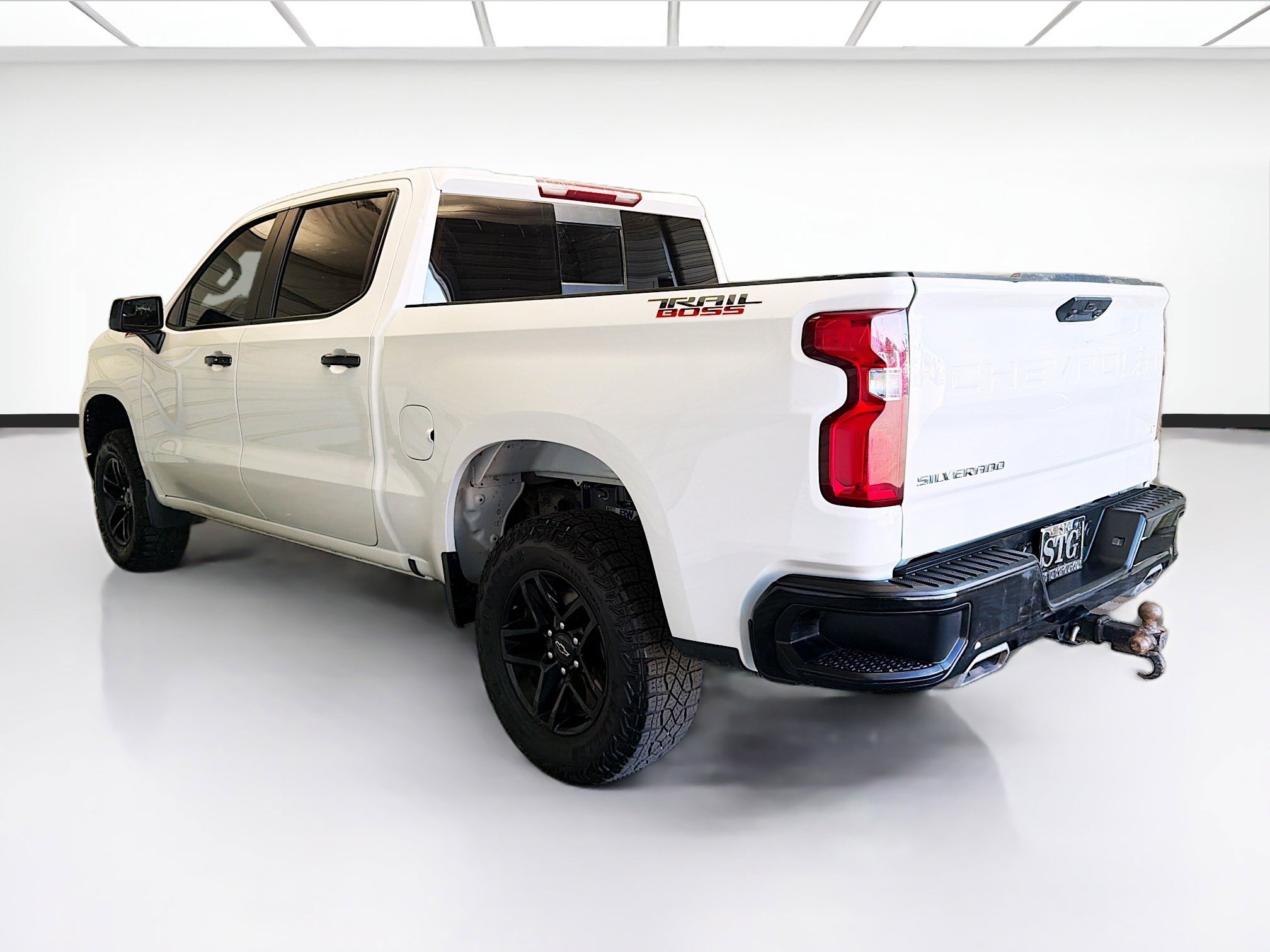 Used 2023 Chevrolet Silverado 1500 LT Trail Boss w/ Convenience Package II image 6