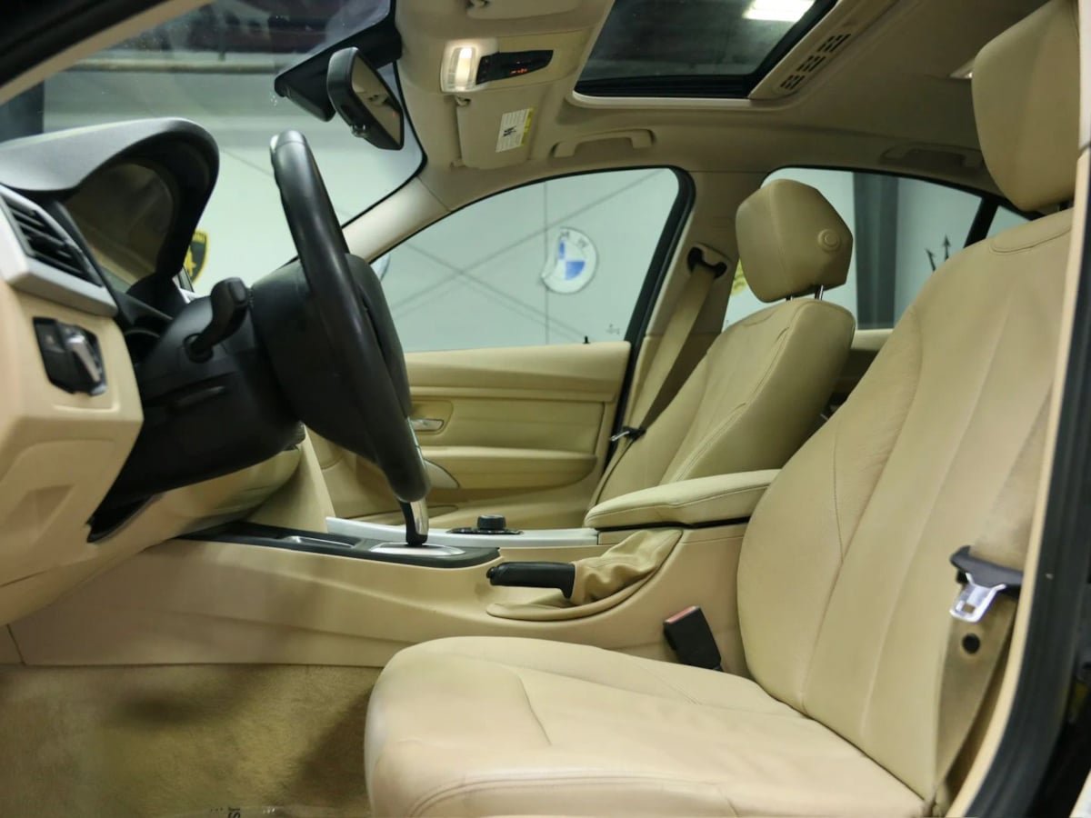 Used 2012 BMW 328i Sedan RWD image 20