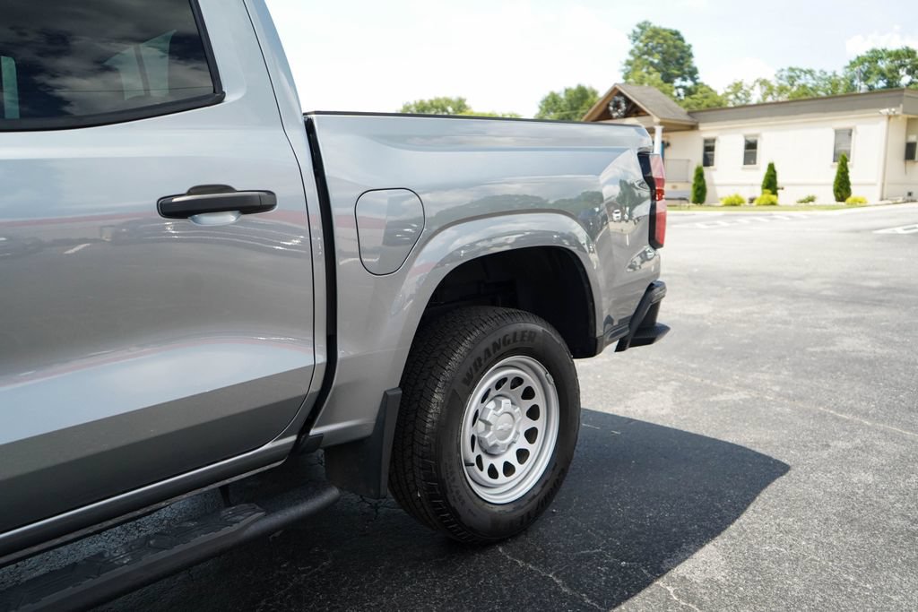 Used 2025 Chevrolet Colorado W/T RWD image 23