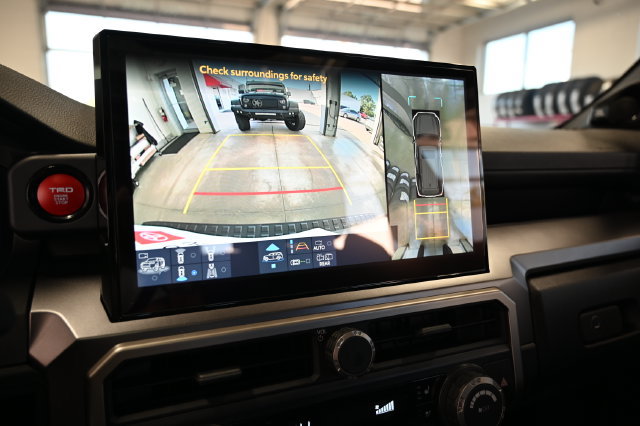 Used 2025 Toyota 4Runner TRD Sport Premium AWD/4WD image 16