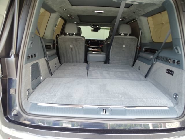 Certified 2022 Jeep Grand Wagoneer Series III AWD/4WD image 23