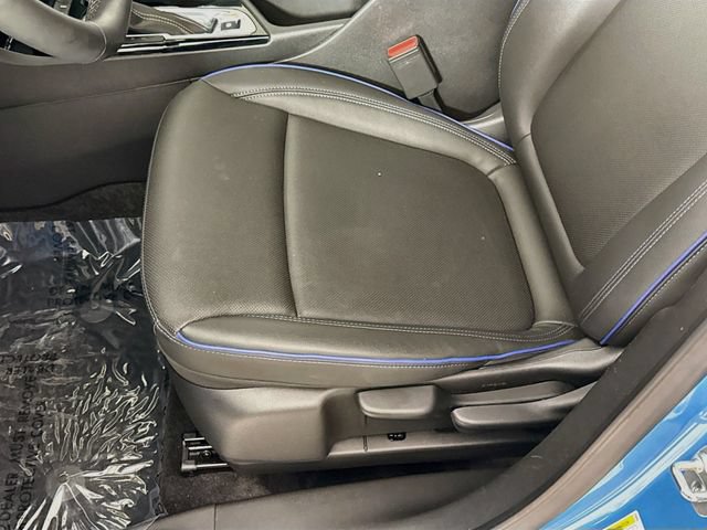 Used 2025 Buick Encore GX Sport Touring w/ Advanced Technology Package FWD image 19