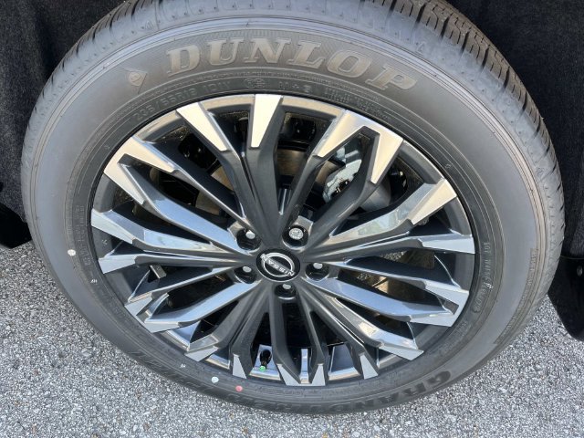 New 2026 Nissan Rogue Platinum w/ Platinum Premium Package AWD/4WD image 11