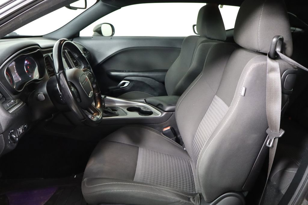 Used 2020 Dodge Challenger R/T RWD image 14