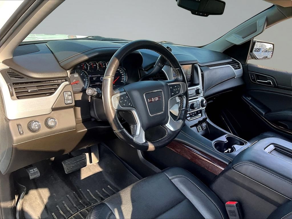Used 2019 GMC Yukon XL SLT AWD/4WD image 19