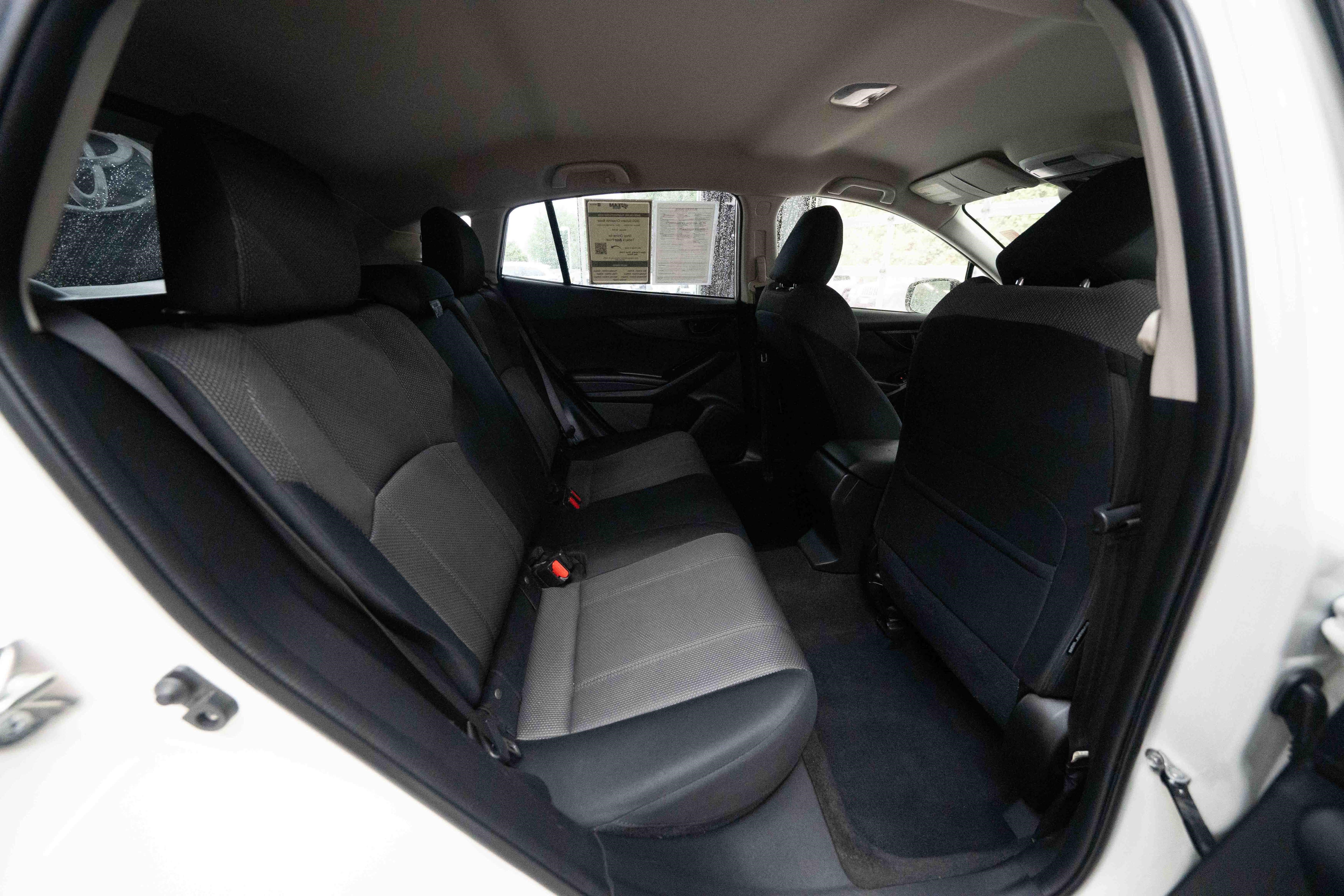 Used 2020 Subaru Crosstrek 2.0i AWD/4WD image 25