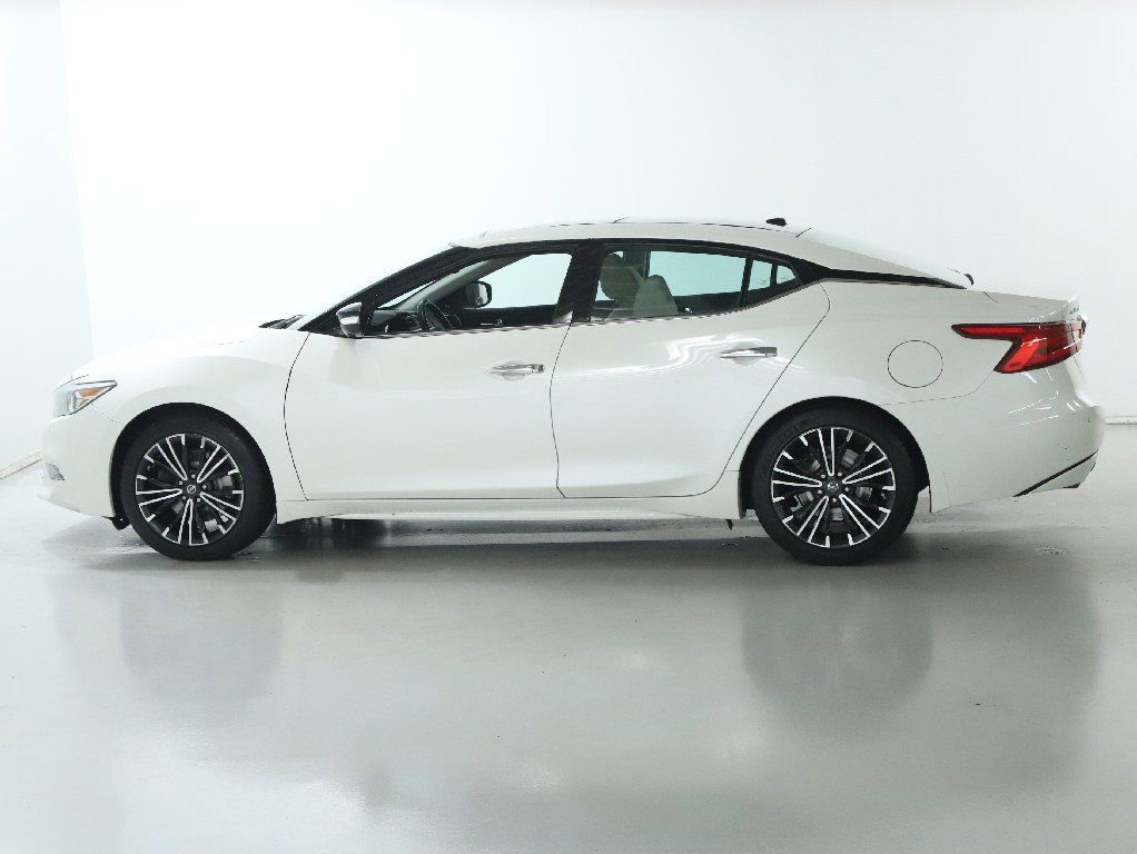 Used 2017 Nissan Maxima Platinum image 39