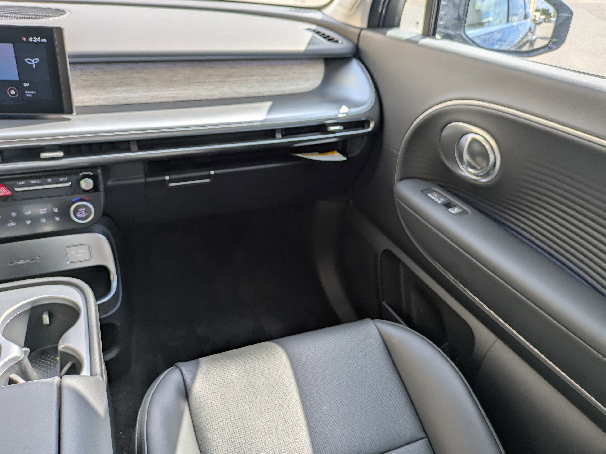 New 2026 Hyundai Ioniq 9 SEL image 19