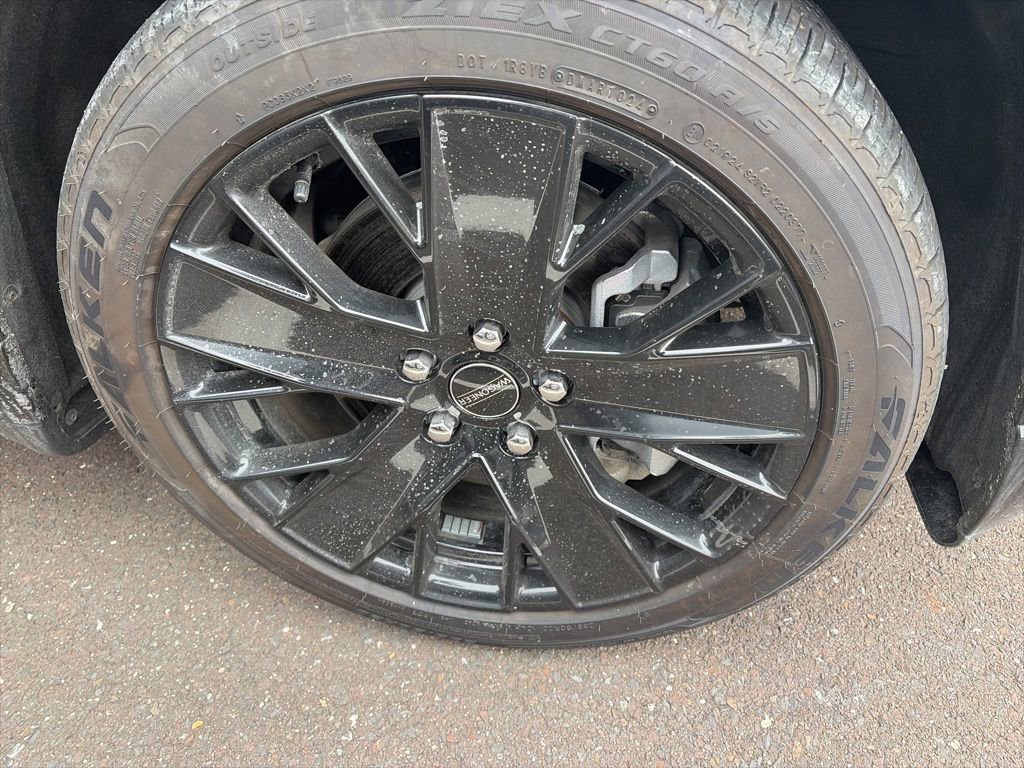 Used 2024 Jeep Wagoneer Launch Edition image 4