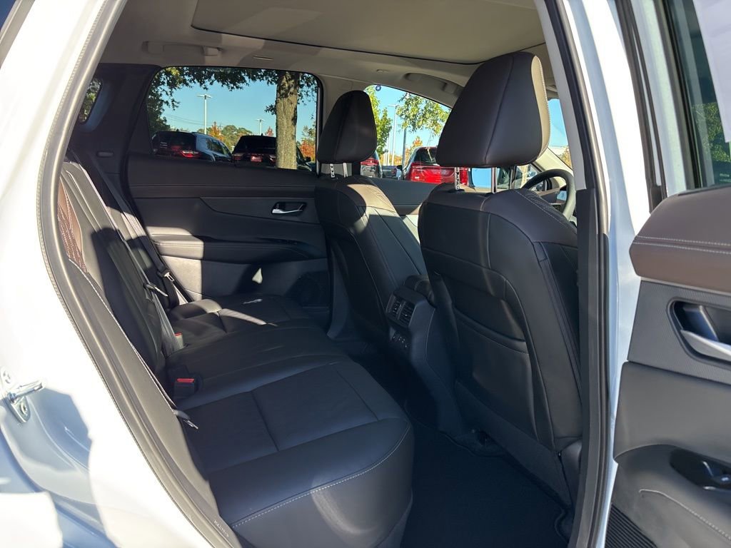 New 2026 Nissan Murano Platinum w/ Cargo Package AWD/4WD image 18