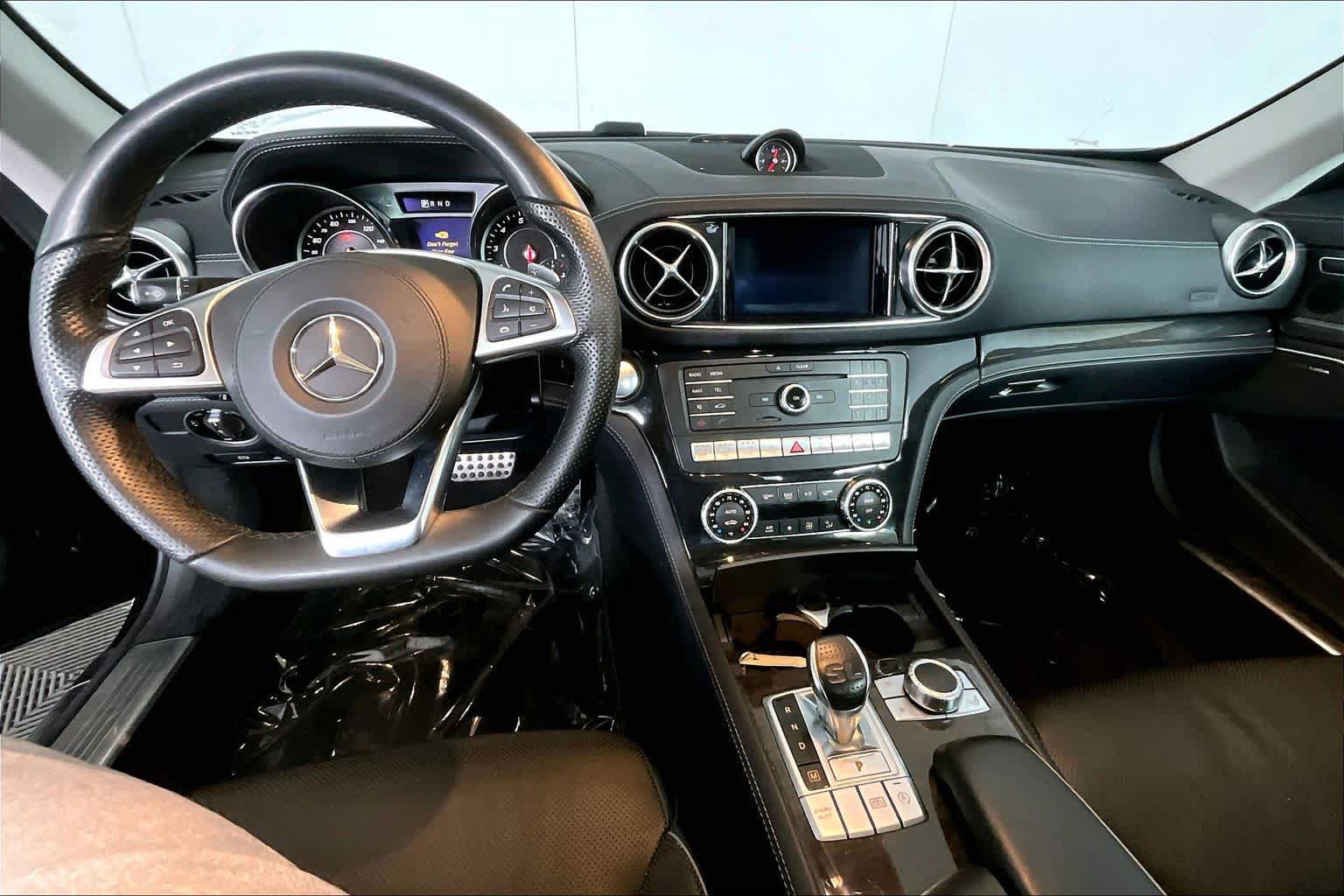 Used 2020 Mercedes-Benz SL 450 image 16