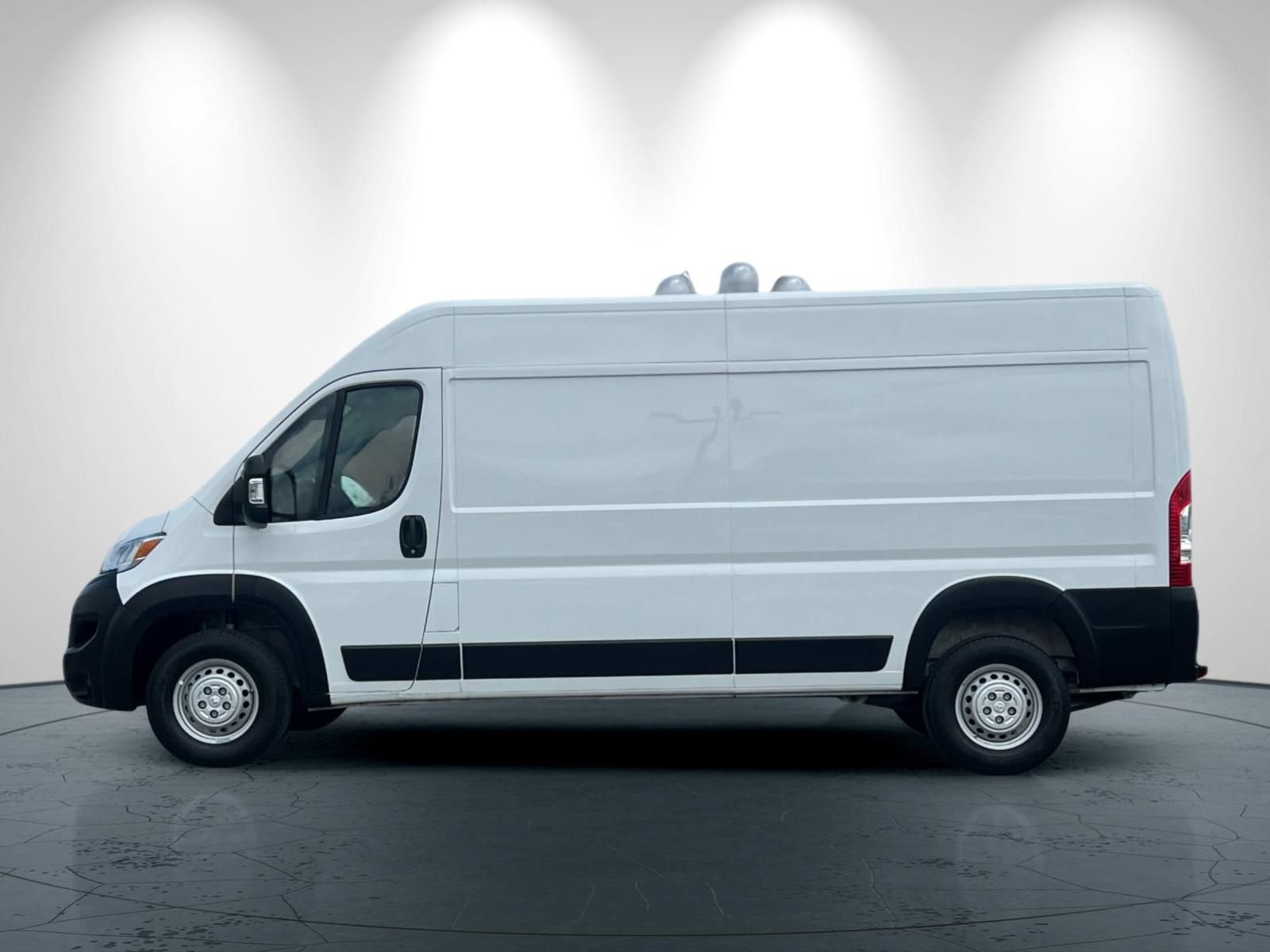 Used 2026 RAM ProMaster 2500 w/ Convenience Group FWD image 7