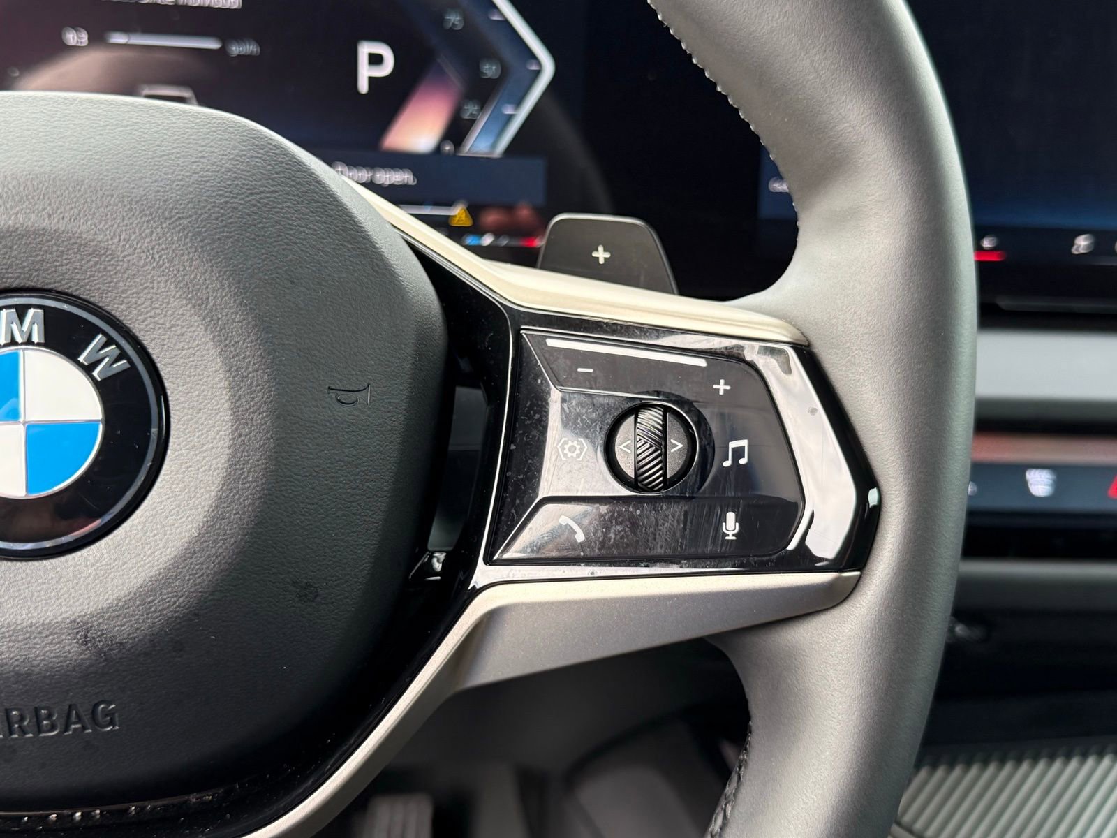 Used 2025 BMW X3 xDrive30i image 27