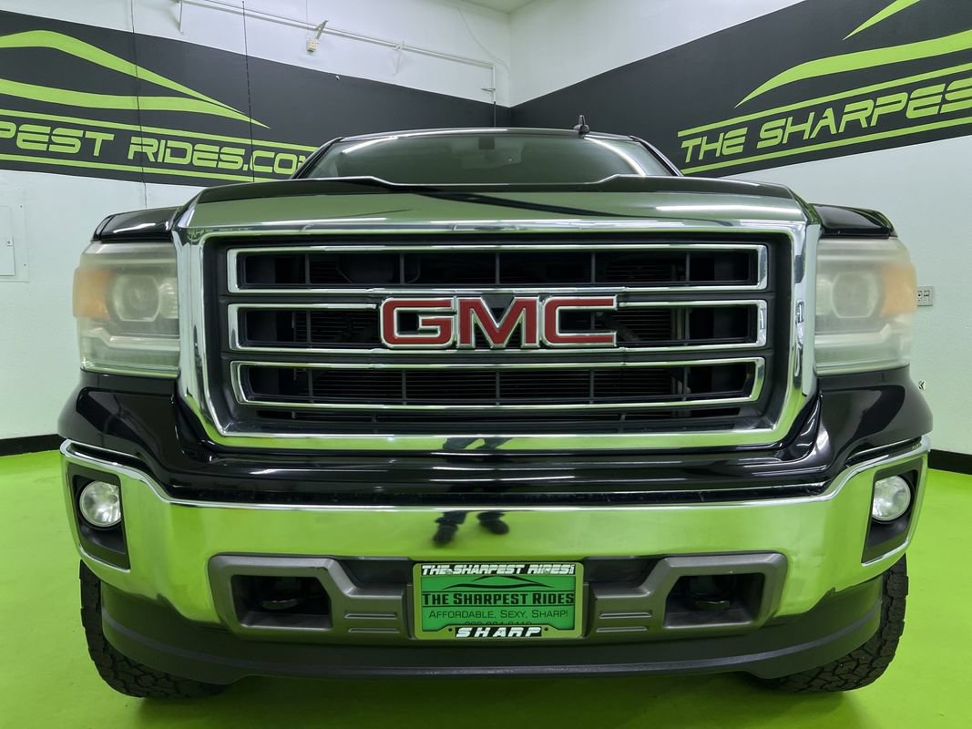 Used 2015 GMC Sierra 1500 SLT w/ SLT Crew Cab Value Package AWD/4WD image 3
