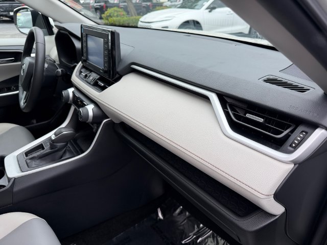 Certified 2021 Toyota RAV4 XLE Premium FWD image 19