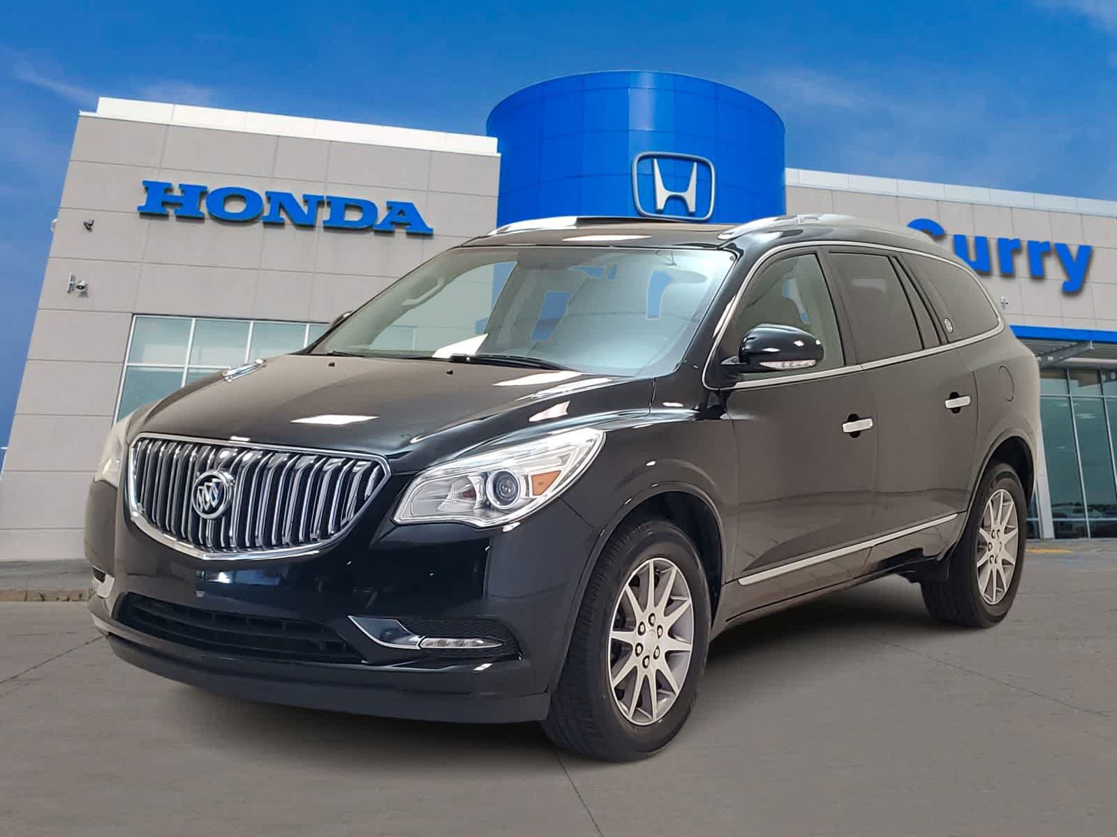 Used 2017 Buick Enclave Leather FWD image 1