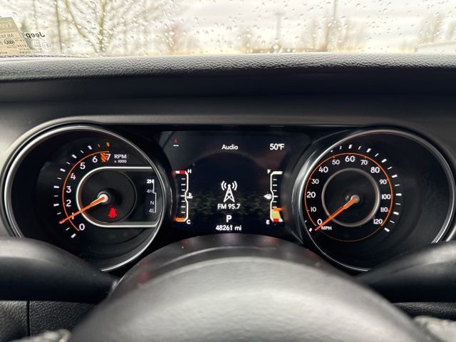 Used 2021 Jeep Gladiator Willys image 29