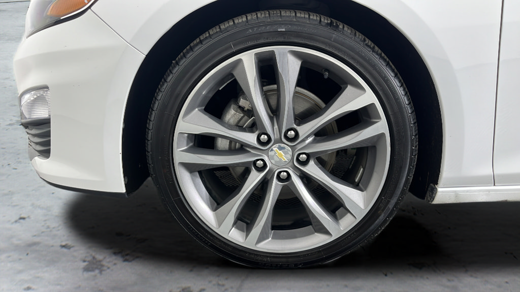 Used 2022 Chevrolet Malibu LT FWD image 47