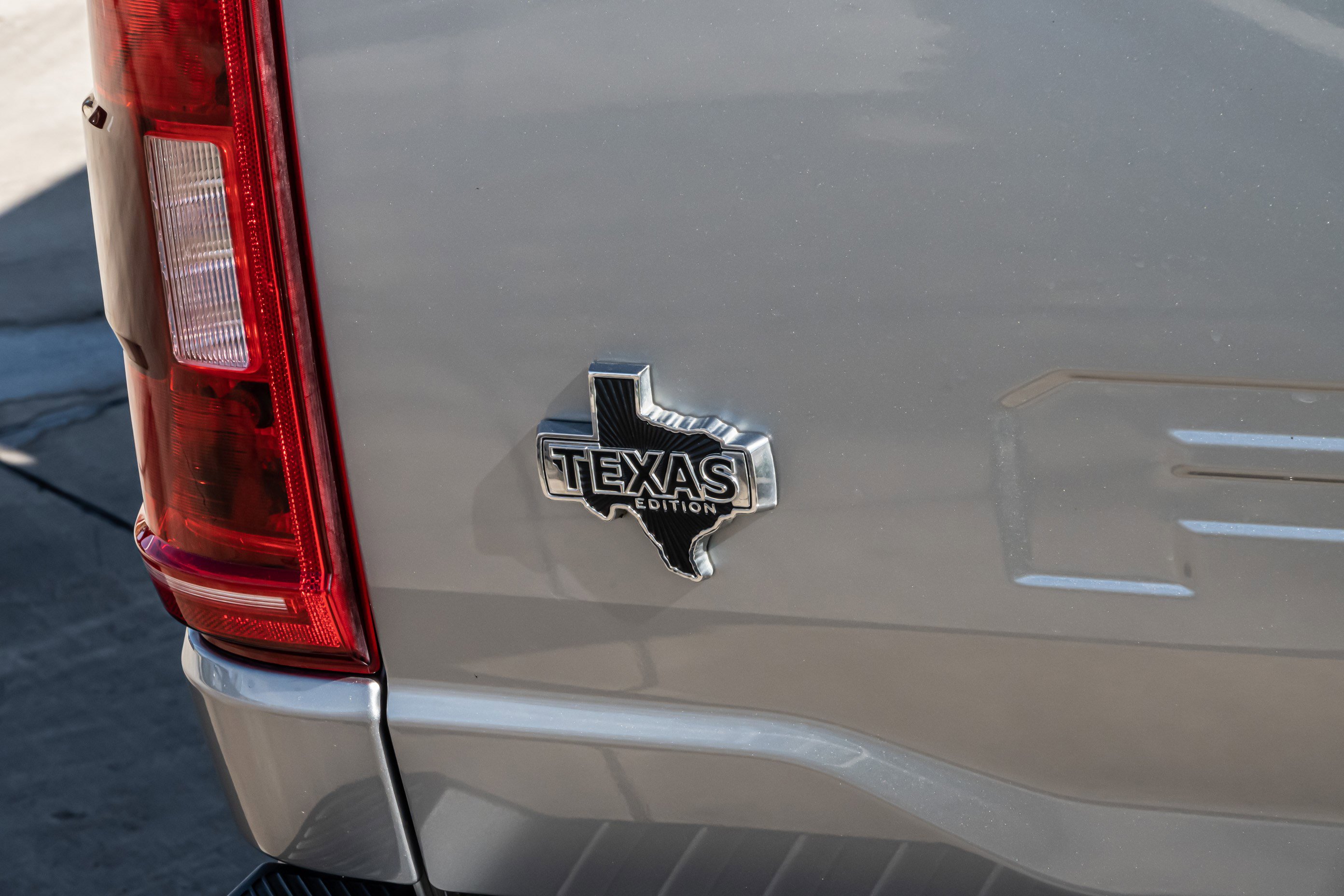 Used 2023 Ford F150 XLT w/ Equipment Group 302A High image 35